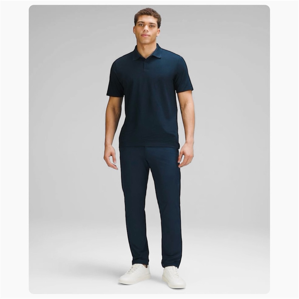 β
Lululemon Menβs Short Sleeve Polo Shirt - Navy β
- Picture 16 of 16